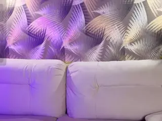HoLLi's Live Sex Cam Show