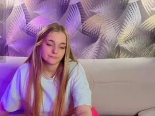 HoLLi's Live Sex Cam Show