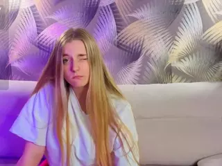 HoLLi's Live Sex Cam Show