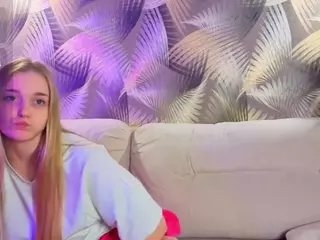 HoLLi's Live Sex Cam Show