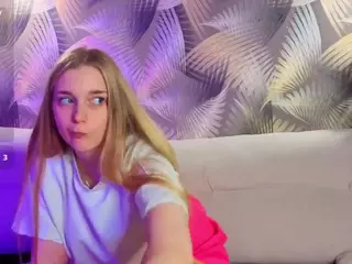 HoLLi's Live Sex Cam Show
