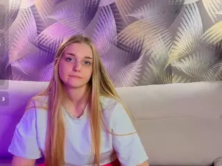 HoLLi's Live Sex Cam Show