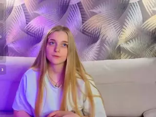HoLLi's Live Sex Cam Show