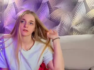 HoLLi's Live Sex Cam Show