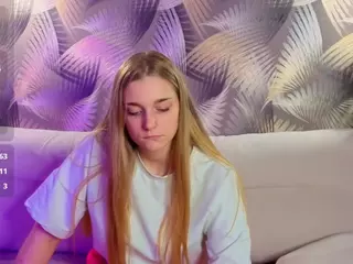 HoLLi's Live Sex Cam Show