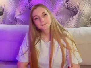 HoLLi's Live Sex Cam Show