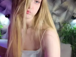 HoLLi's Live Sex Cam Show