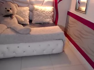 anaa-baker's Live Sex Cam Show
