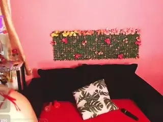 Dianagom's Live Sex Cam Show