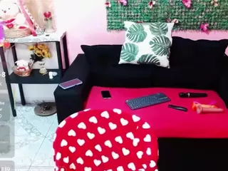 Dianagom's Live Sex Cam Show