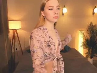 Eva's Live Sex Cam Show