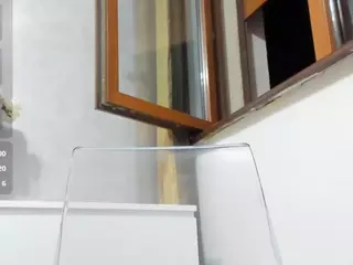 Anyssia's Live Sex Cam Show