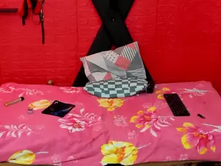 bdsmforever18's Live Sex Cam Show