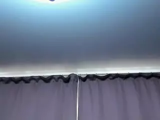 EvaHeler's Live Sex Cam Show