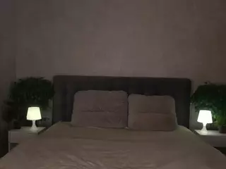 Ellie's Live Sex Cam Show