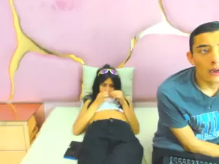 KittyandLiam69's Live Sex Cam Show