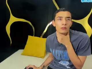 KittyandLiam69's Live Sex Cam Show