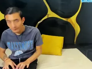 KittyandLiam69's Live Sex Cam Show