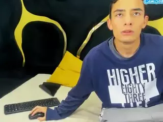KittyandLiam69's Live Sex Cam Show