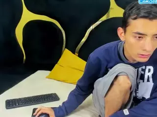 KittyandLiam69's Live Sex Cam Show