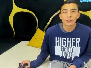 KittyandLiam69's Live Sex Cam Show