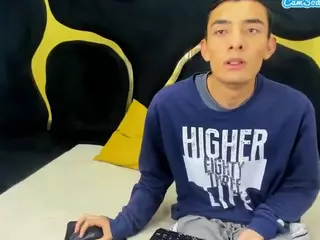 KittyandLiam69's Live Sex Cam Show