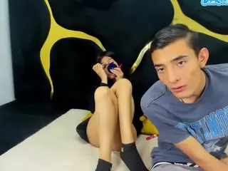 KittyandLiam69's Live Sex Cam Show