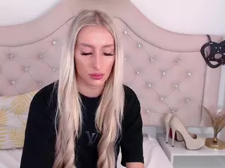 NatalieSweet's Live Sex Cam Show
