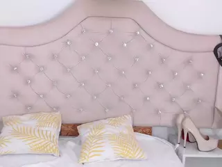 NatalieSweet's Live Sex Cam Show