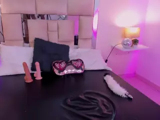 Abrill-01's Live Sex Cam Show