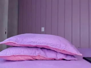 AisHhaFerrari's Live Sex Cam Show