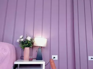 AisHhaFerrari's Live Sex Cam Show