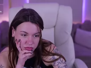 BellaSpark's Live Sex Cam Show