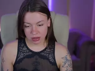 BellaSpark's Live Sex Cam Show