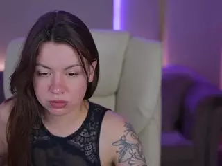 BellaSpark's Live Sex Cam Show