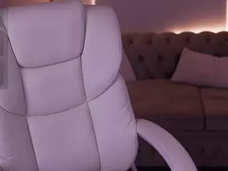 BellaSpark's Live Sex Cam Show
