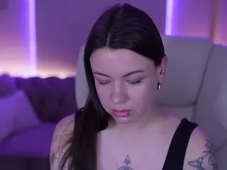 BellaSpark's Live Sex Cam Show