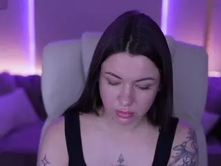 BellaSpark's Live Sex Cam Show