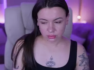 BellaSpark's Live Sex Cam Show