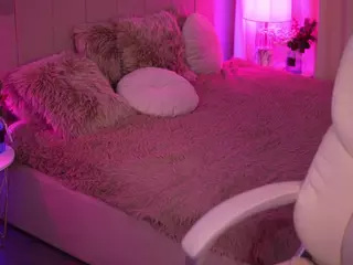 BellaSpark's Live Sex Cam Show