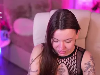 BellaSpark's Live Sex Cam Show