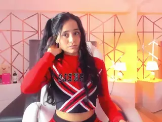 Giselle-Roldan's Live Sex Cam Show