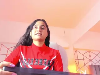 Giselle-Roldan's Live Sex Cam Show