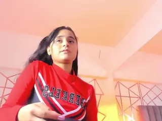 Giselle-Roldan's Live Sex Cam Show