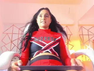 Giselle-Roldan's Live Sex Cam Show