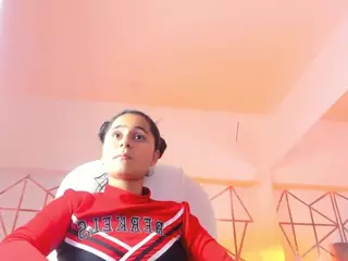 Giselle-Roldan's Live Sex Cam Show