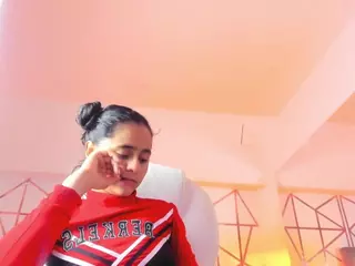 Giselle-Roldan's Live Sex Cam Show