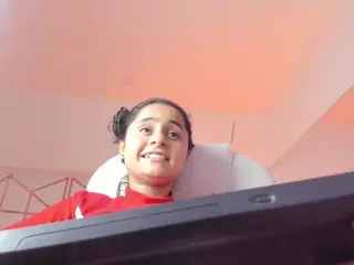 Giselle-Roldan's Live Sex Cam Show