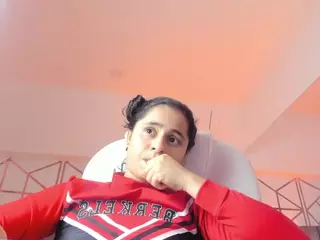 Giselle-Roldan's Live Sex Cam Show