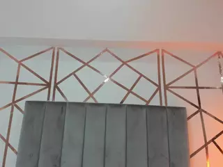 Giselle-Roldan's Live Sex Cam Show